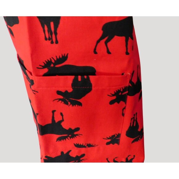 Maine Moose-Print Apron Red Black Adjustable Neck Strap Kitchen Design - Picture 6 of 8